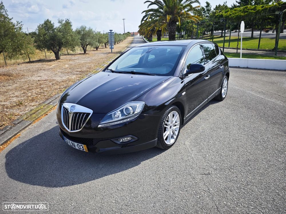 Lancia Delta 1.6 M-Jet Oro - 1