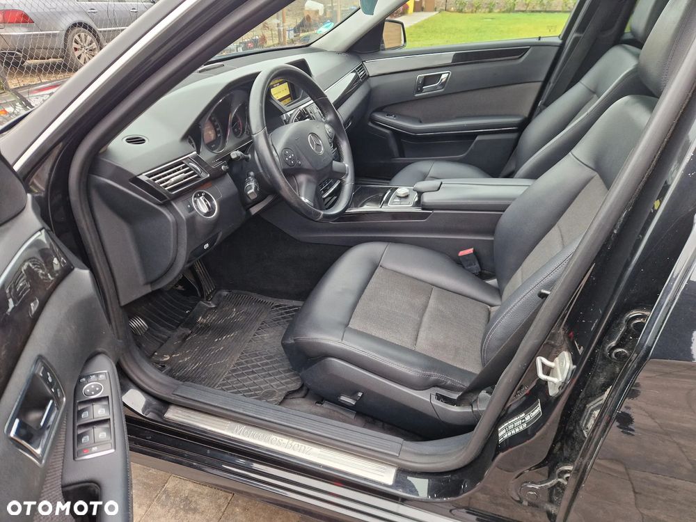 Mercedes-Benz Klasa E 300 BlueTEC 7G-TRONIC Elegance - 10