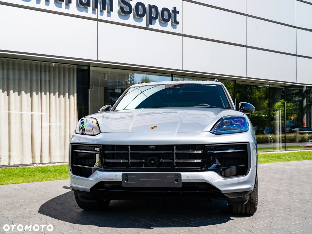 Porsche Cayenne GTS - 3