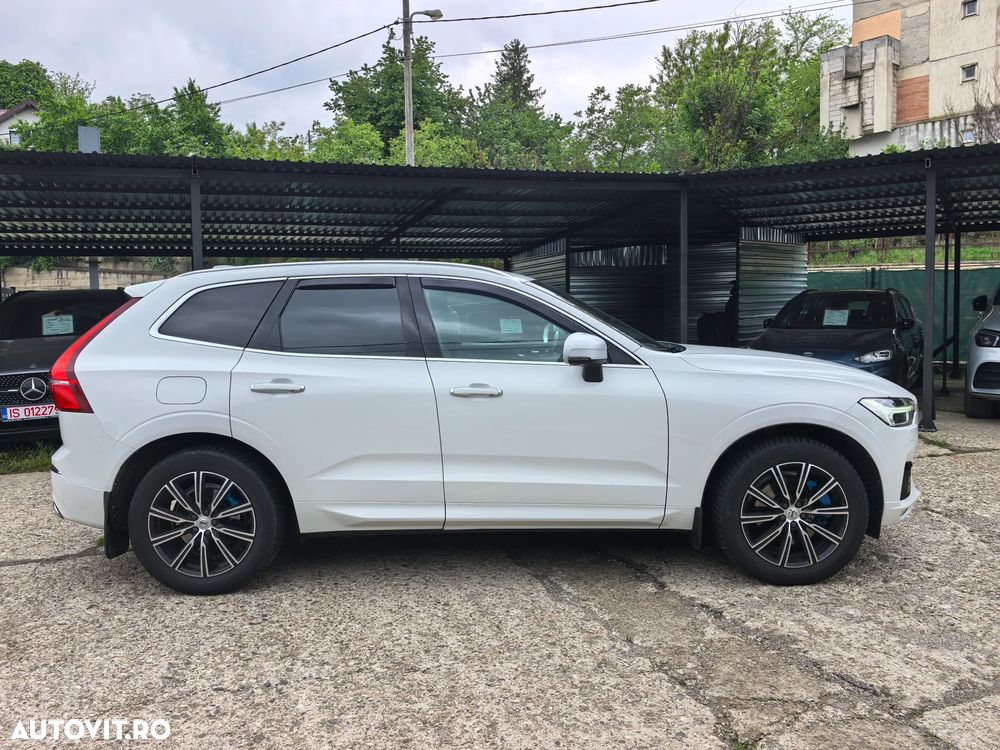 Volvo XC 60 D5 AWD R-Design - 10