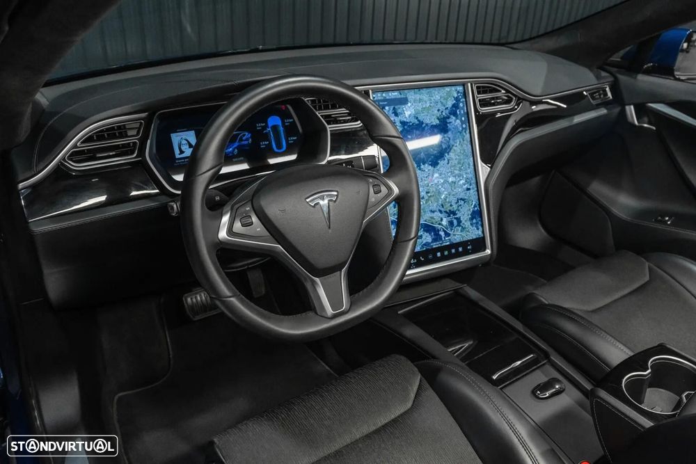 Tesla Model S 75 - 19
