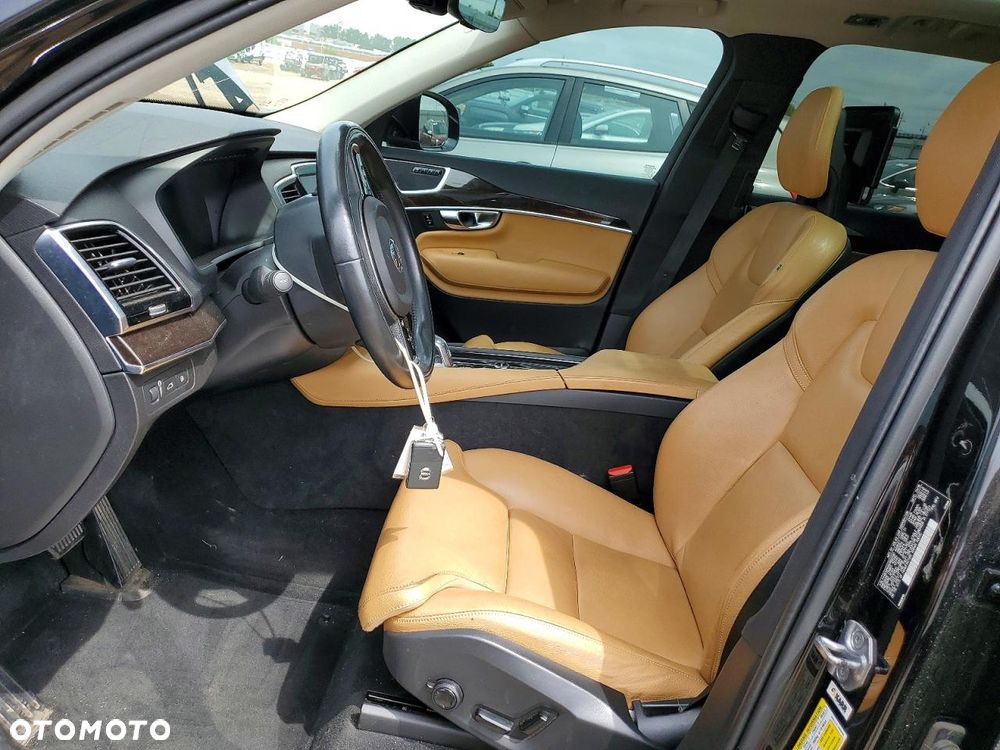 Volvo XC 90 T8 AWD Recharge Plus Dark - 9