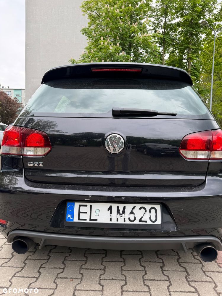 Volkswagen Golf 2.0 GTI DSG - 9