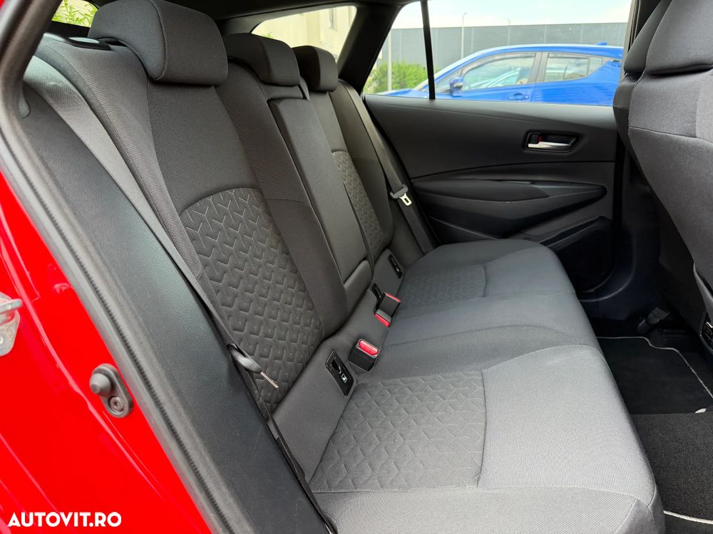 Toyota Corolla 1.8 HSD Dynamic - 27