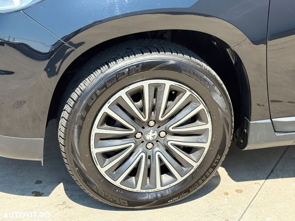 Peugeot 2008 PureTech 82 Allure - 24