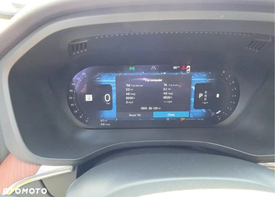Volvo XC 60 B5 B AWD Plus Dark - 9