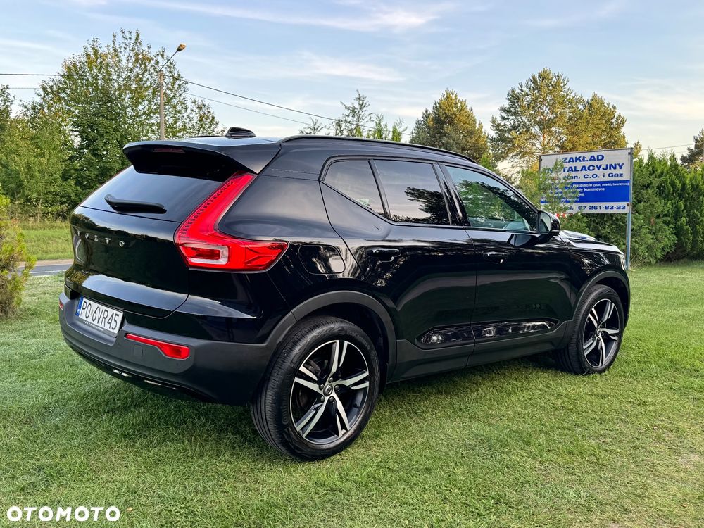 Volvo XC 40 T3 R-Design - 8