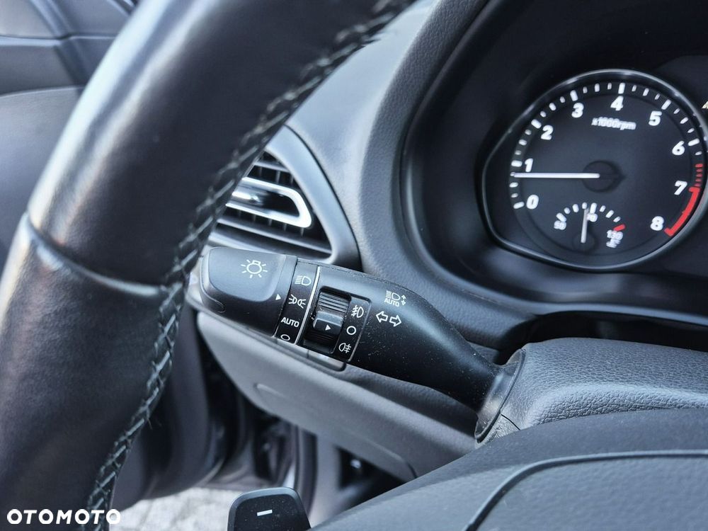 Hyundai i30 1.5 T-GDI 48V Smart DCT - 15