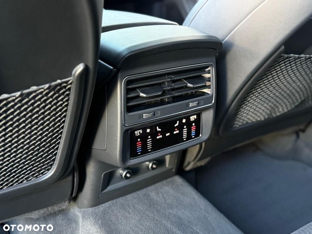 Audi Q7 - 32
