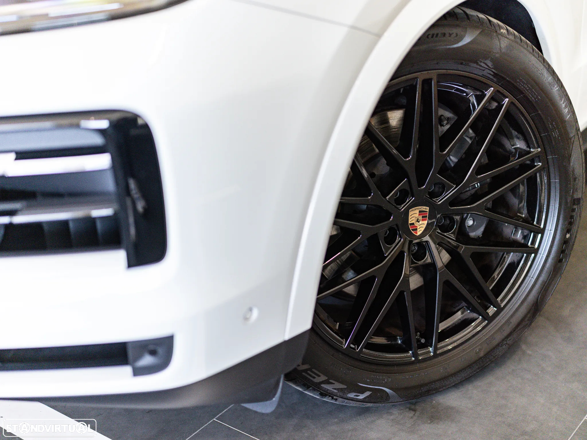 Porsche Cayenne E-Hybrid - 18