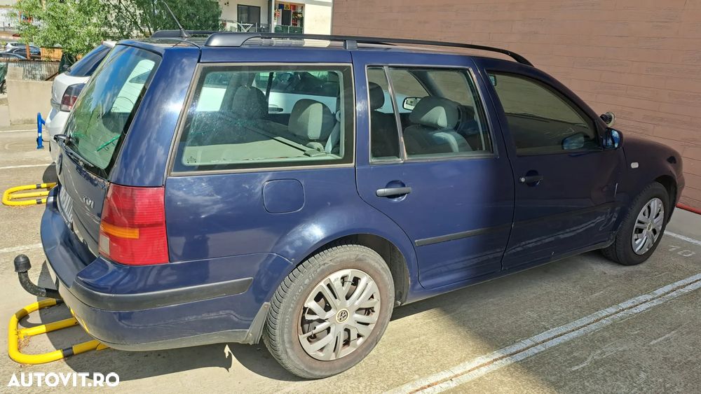 Volkswagen Golf 1.9 TDI Variant - 8