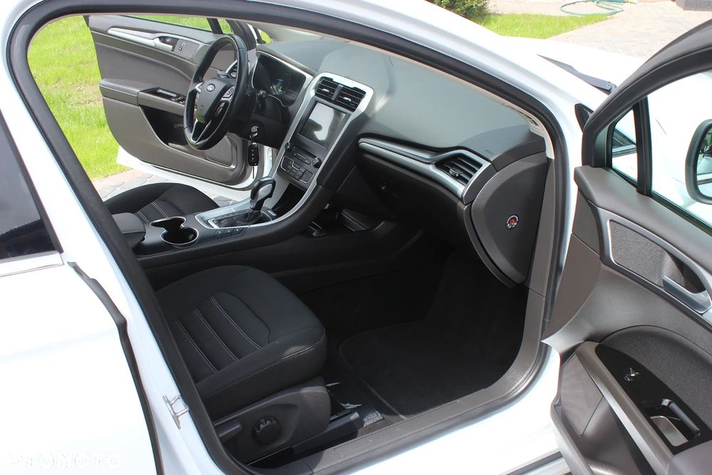 Ford Mondeo 2.0 TDCi STart-Stopp PowerShift-Aut Titanium - 15