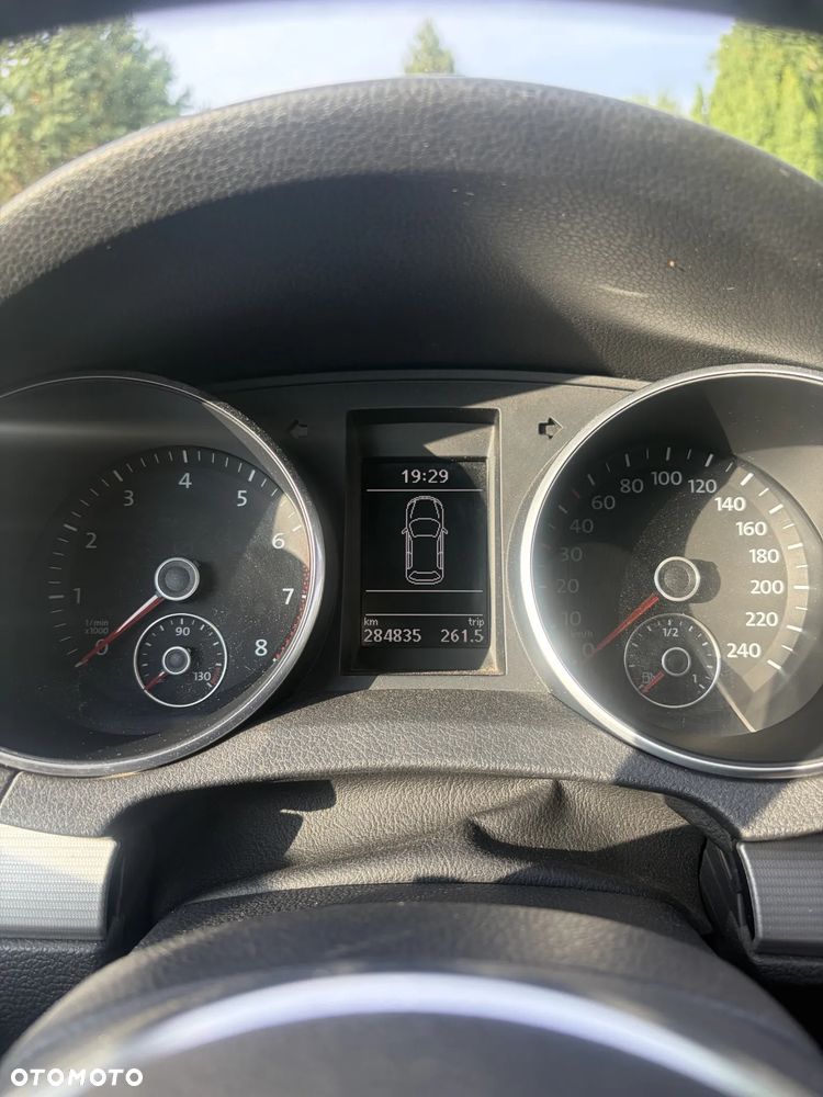 Volkswagen Golf - 14