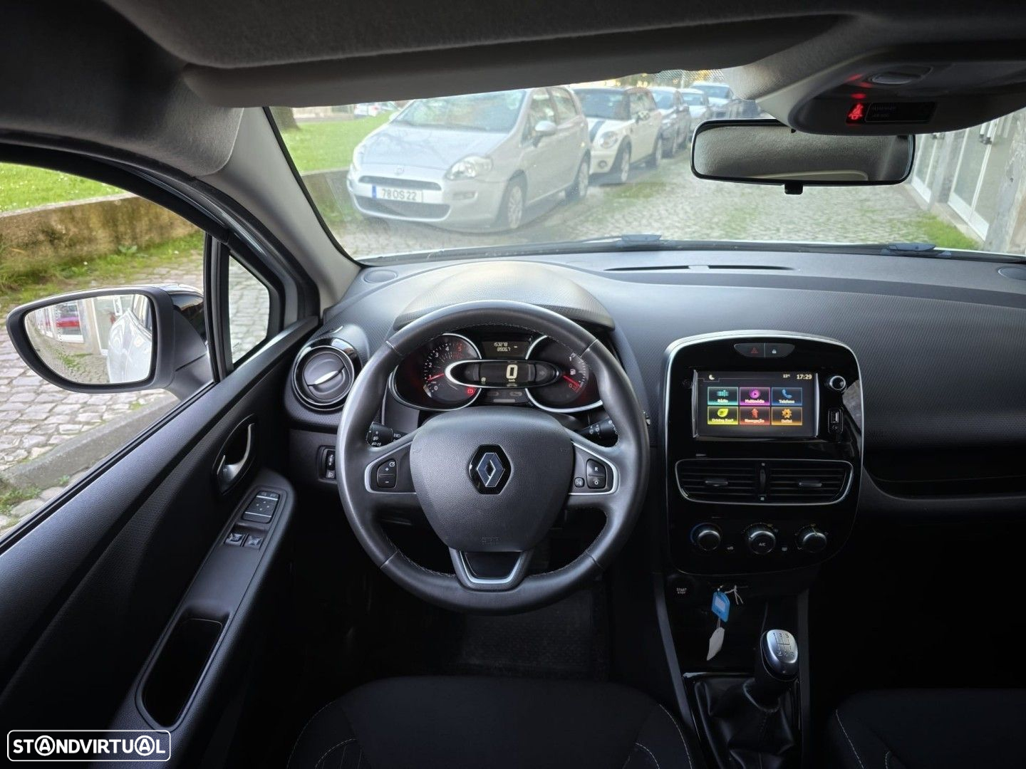 Renault Clio Sport Tourer 1.5 dCi Limited - 16