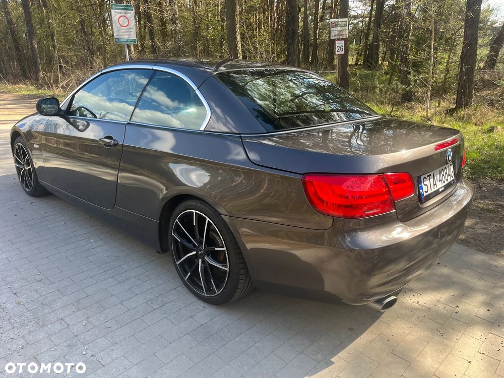BMW Seria 3 320d - 31