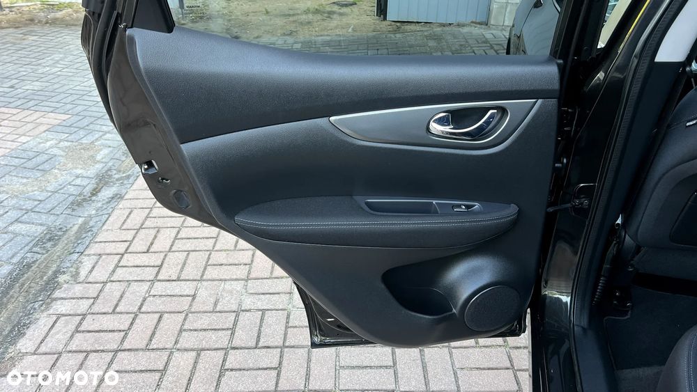 Nissan Qashqai 1.6 DIG-T Tekna - 29