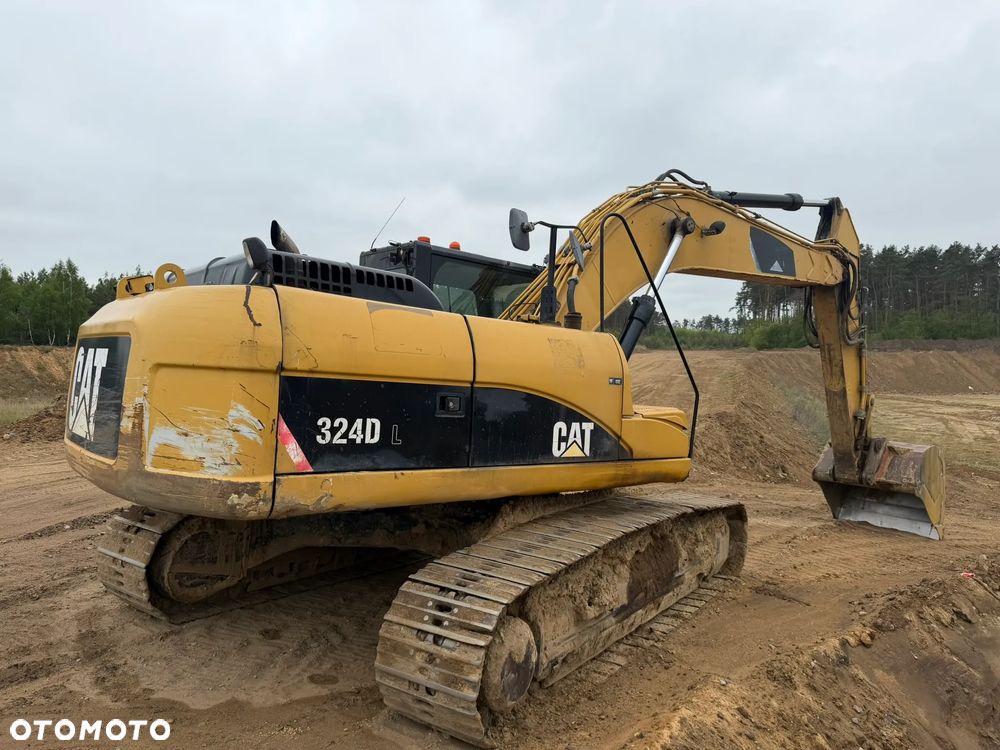 Caterpillar 324DL - 4