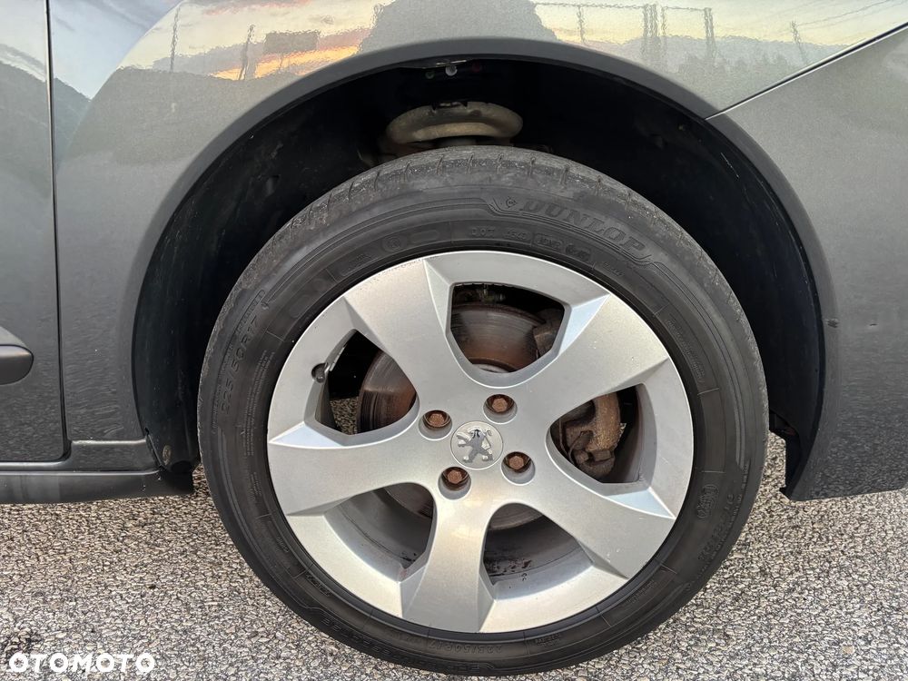 Peugeot 3008 155 THP Premium - 33