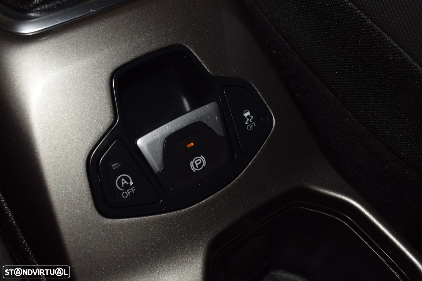 Jeep Renegade 1.6 MJD Limited - 20