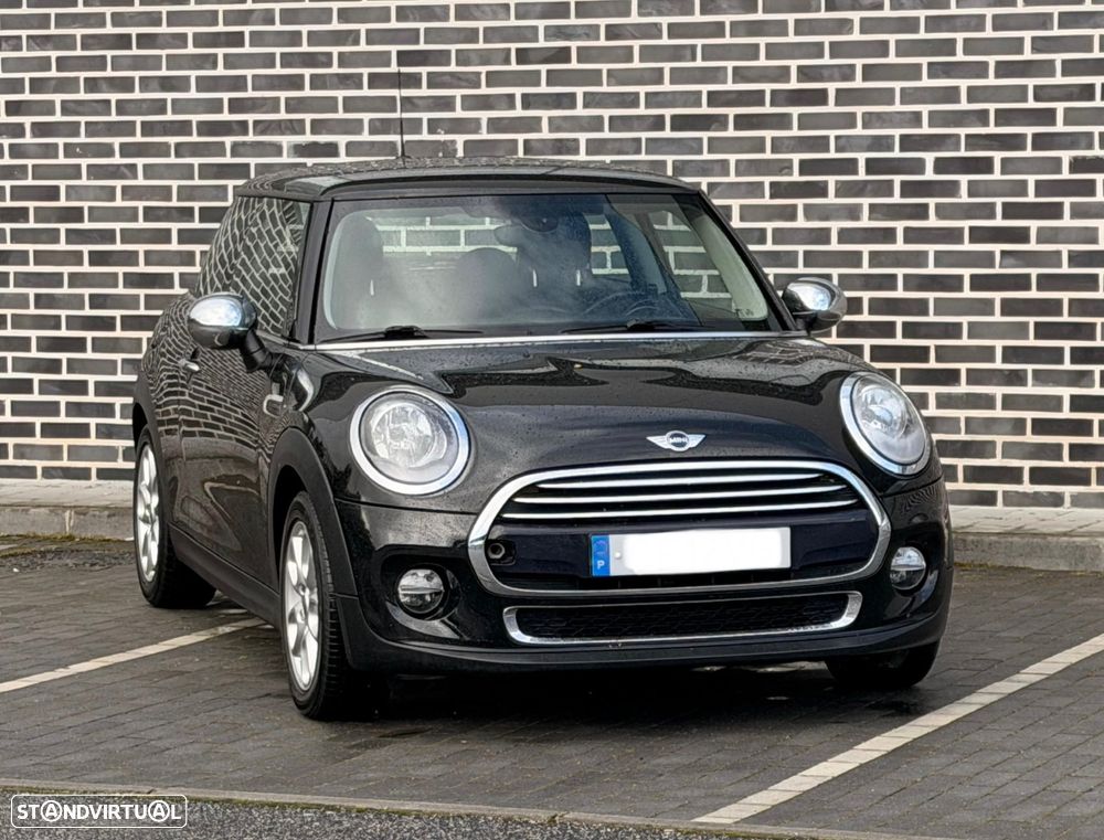 MINI 3 Portas Cooper D Aut. Seven - 7