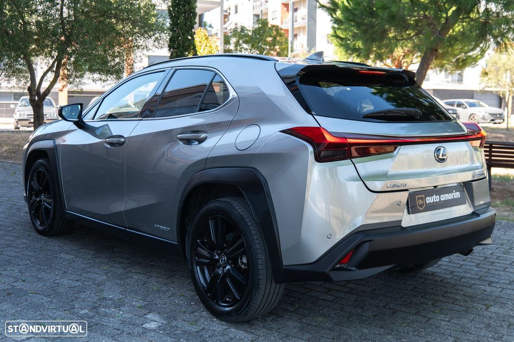 Lexus UX Special Edition (LCA) — fotografia 8
