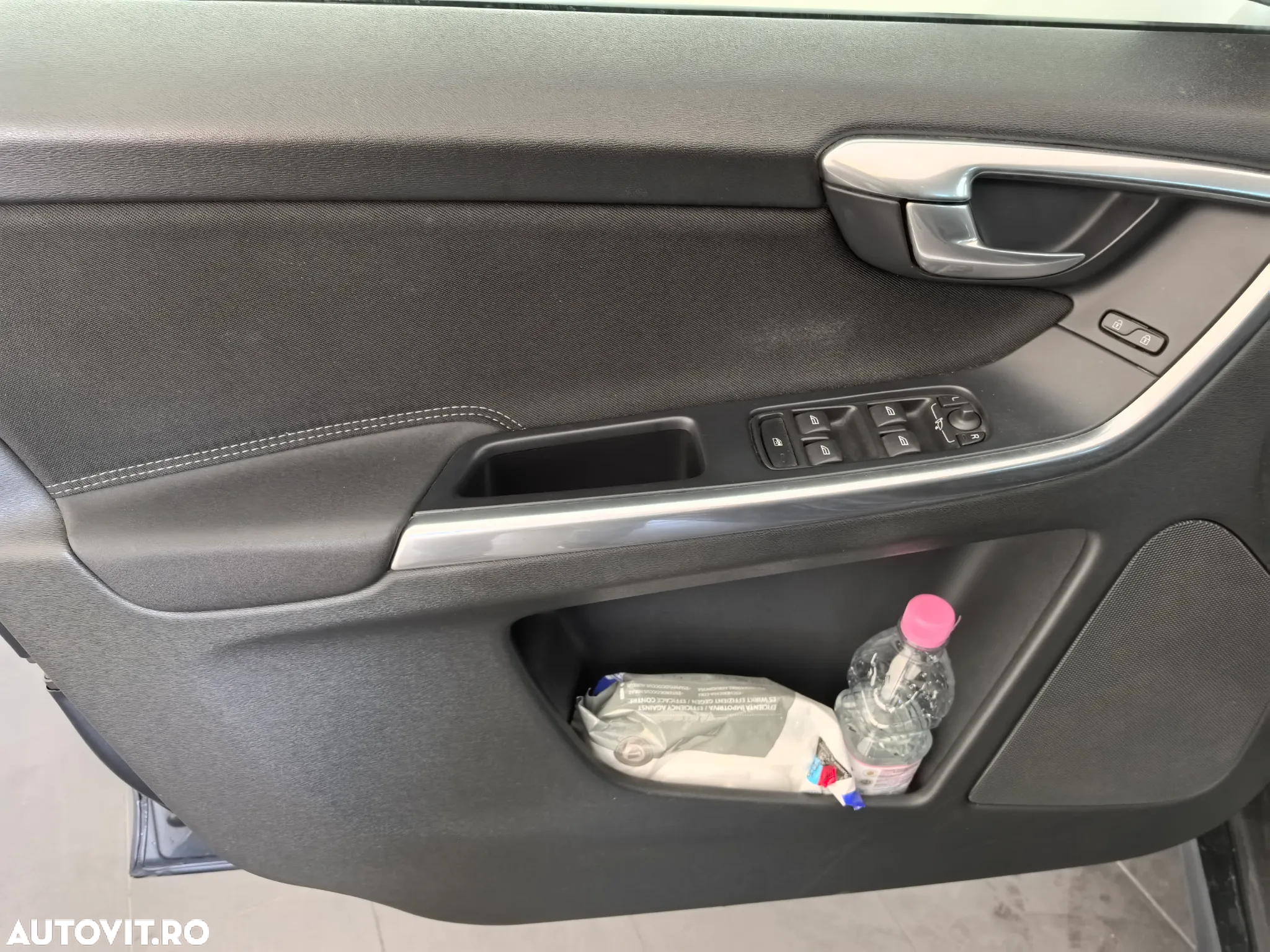 Volvo XC 60 D4 VEA Start-Stop Momentum - 7