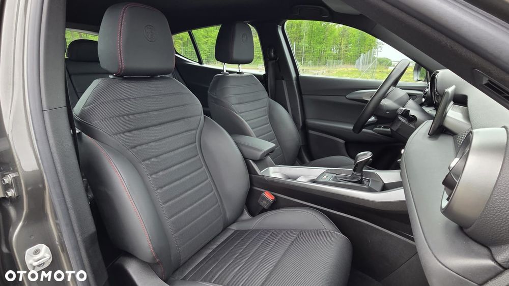 Alfa Romeo Tonale 1.5 T4 GSE mHEV Sprint DCT - 13