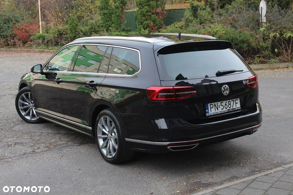 Volkswagen Passat Variant 2.0 TDI 4Mot R-Line Edition DSG - 3