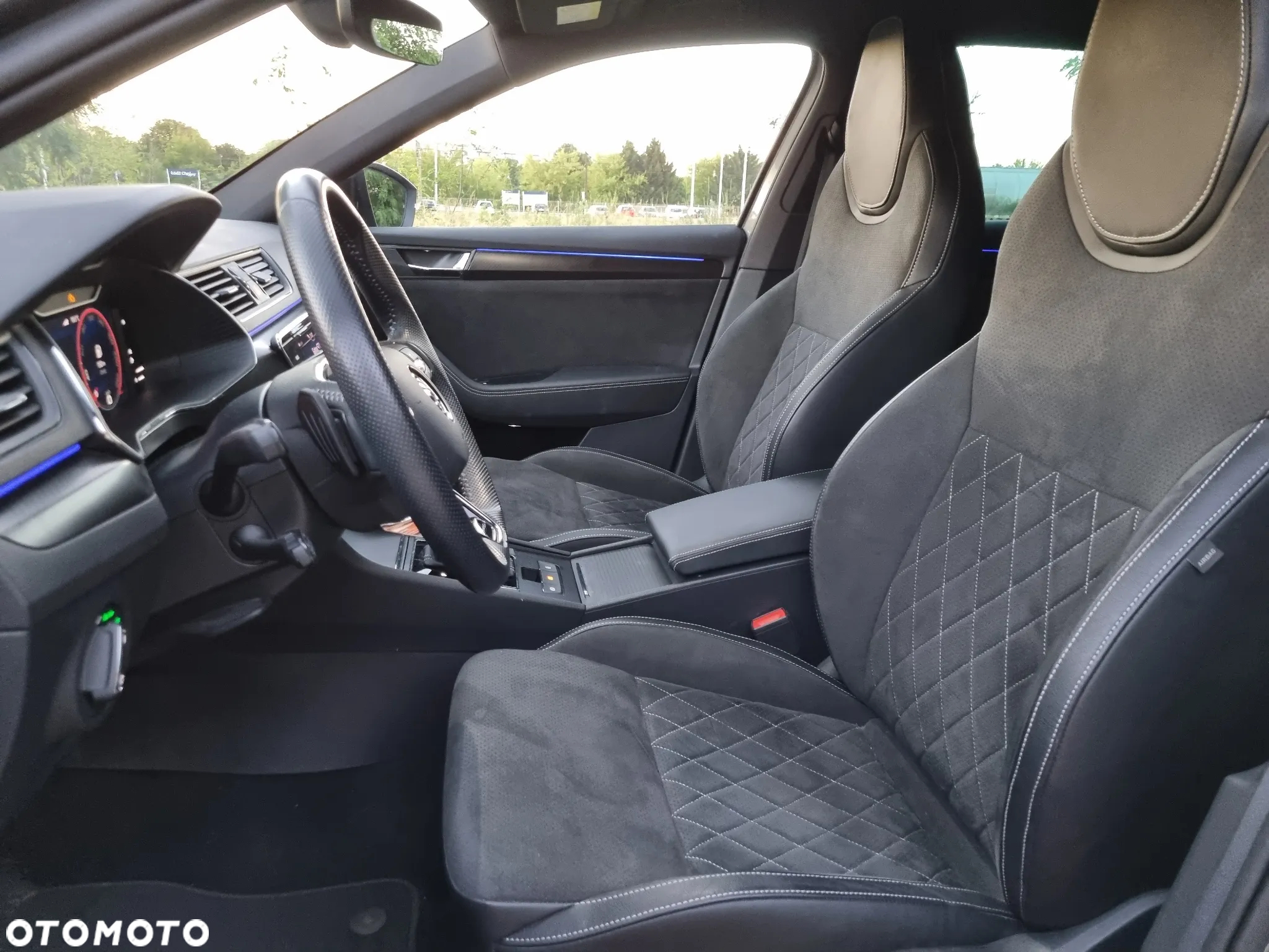 Skoda Superb 2.0 TSI Sportline DSG - 17