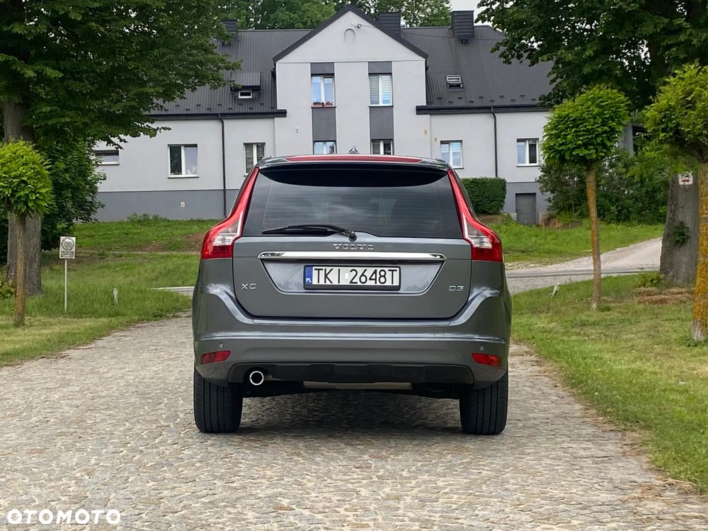 Volvo XC 60 D3 Geartronic Summum - 8