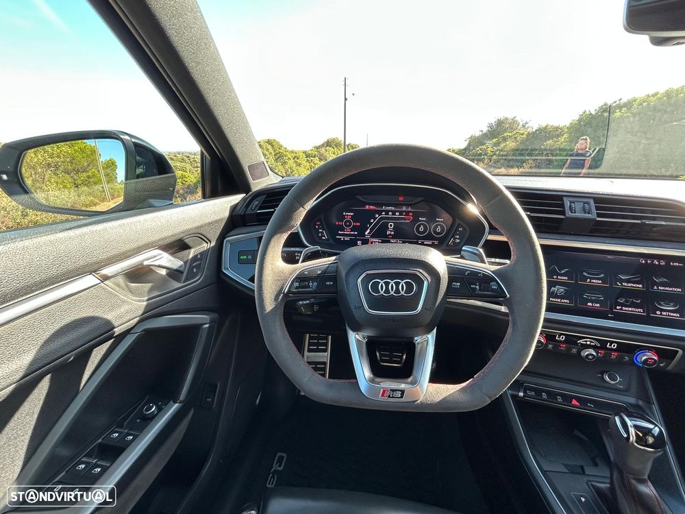Audi RS Q3 Sportback - 9