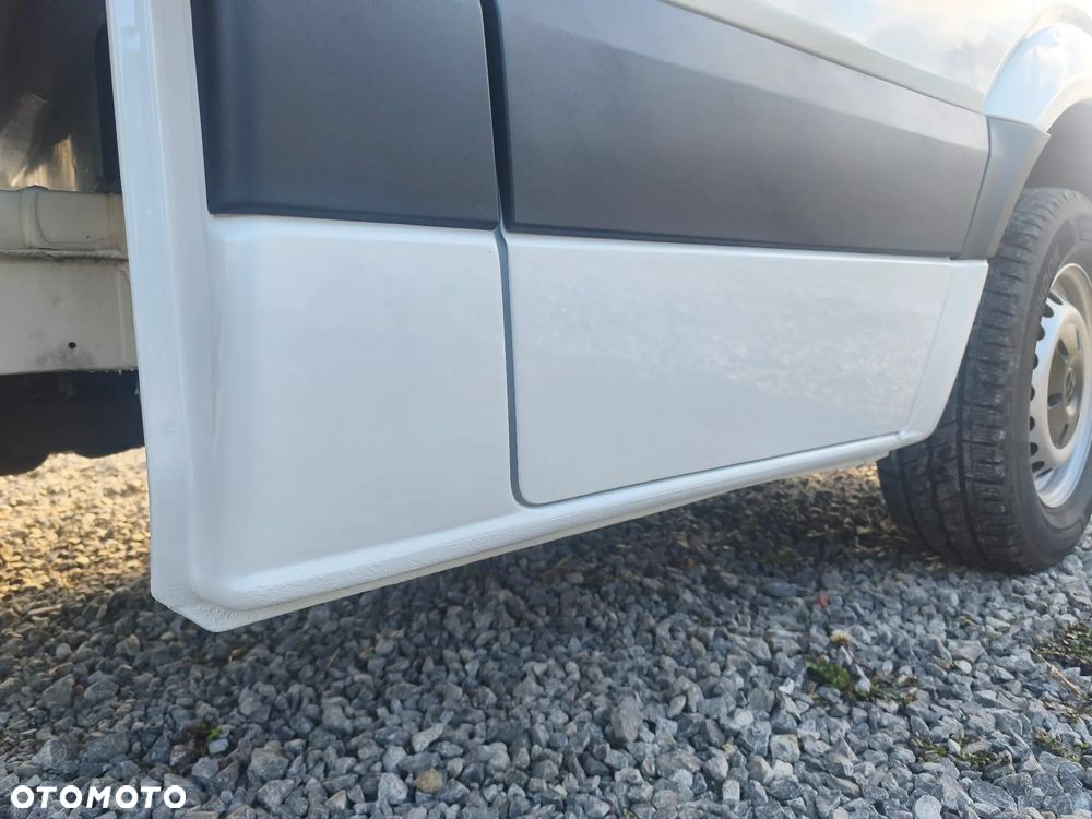 Volkswagen Crafter - 17