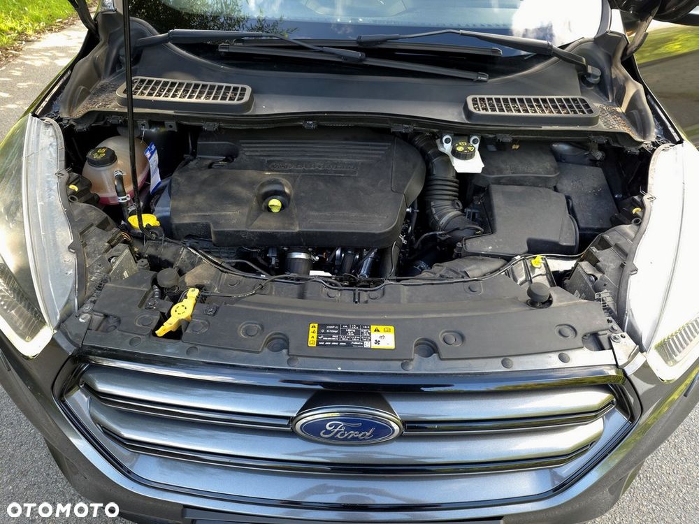 Ford Kuga 2.0 TDCi AWD Titanium - 36