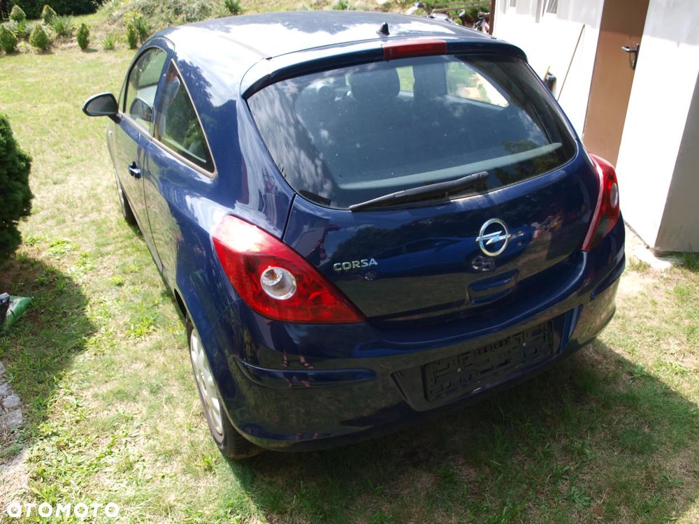 Opel Corsa - 4