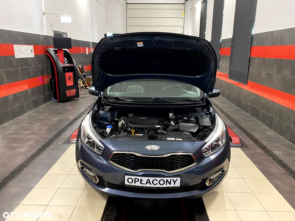 Kia Ceed 1.6 GDI XL DCT - 25