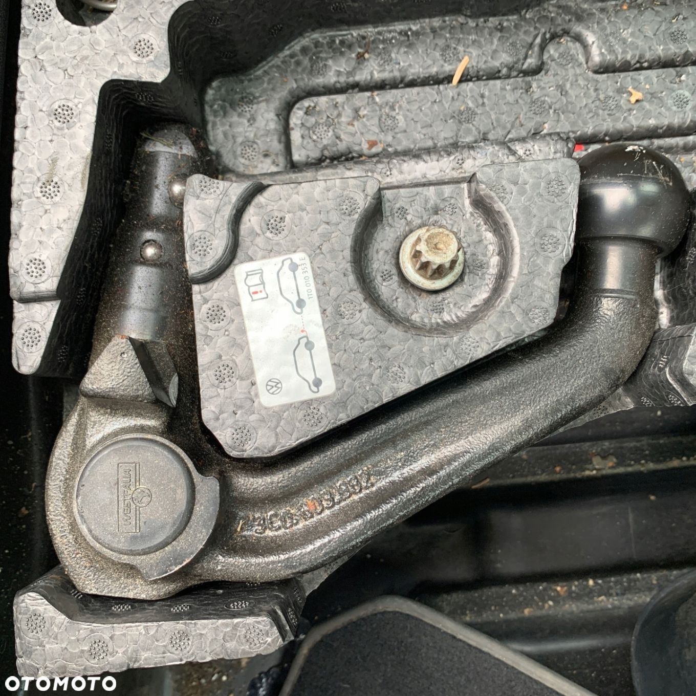 Hak holowniczy odpinany KPL. klucz moduł instalac VW PASSAT B6 3C KOMBI 08r - 1