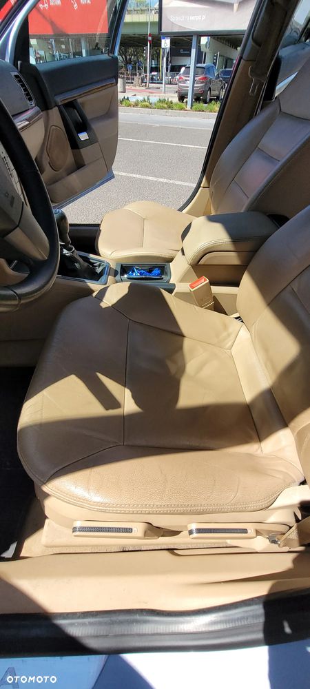 Opel Vectra 1.9 CDTI Cosmo - 16