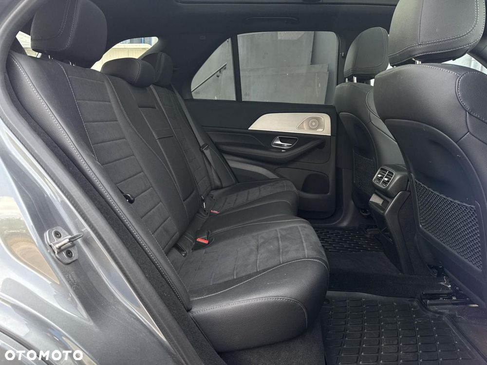Mercedes-Benz GLE - 21