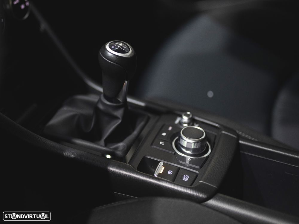 Mazda CX-3 1.8 Sky.Evolve - 16