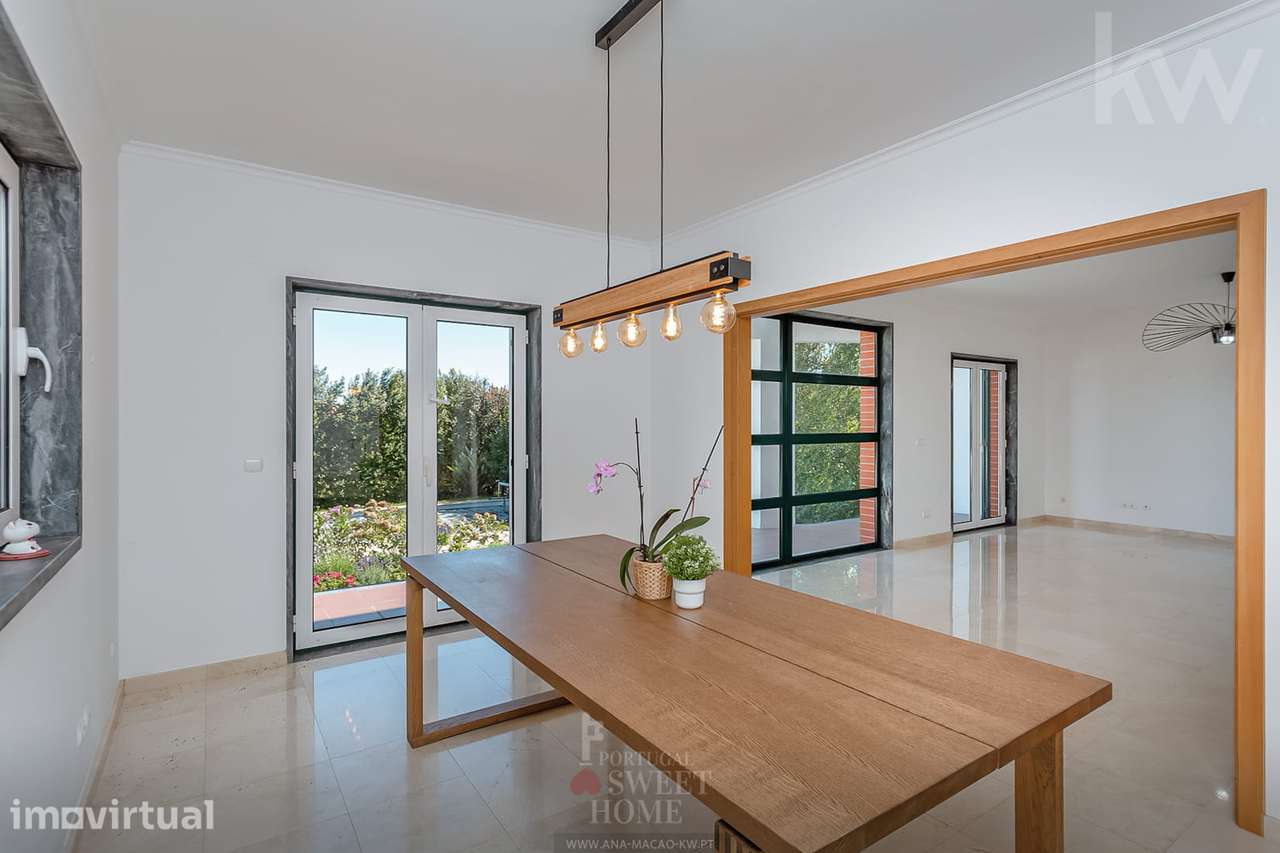 Moradia T4+2 p/ Arrendar, c/ Piscina, junto ao Oeiras Golf & Residence - Grande imagem: 5/63