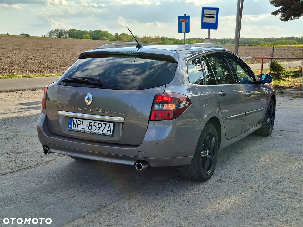 Renault Laguna ENERGY dCi 175 FAP Start & Stop GT - 9