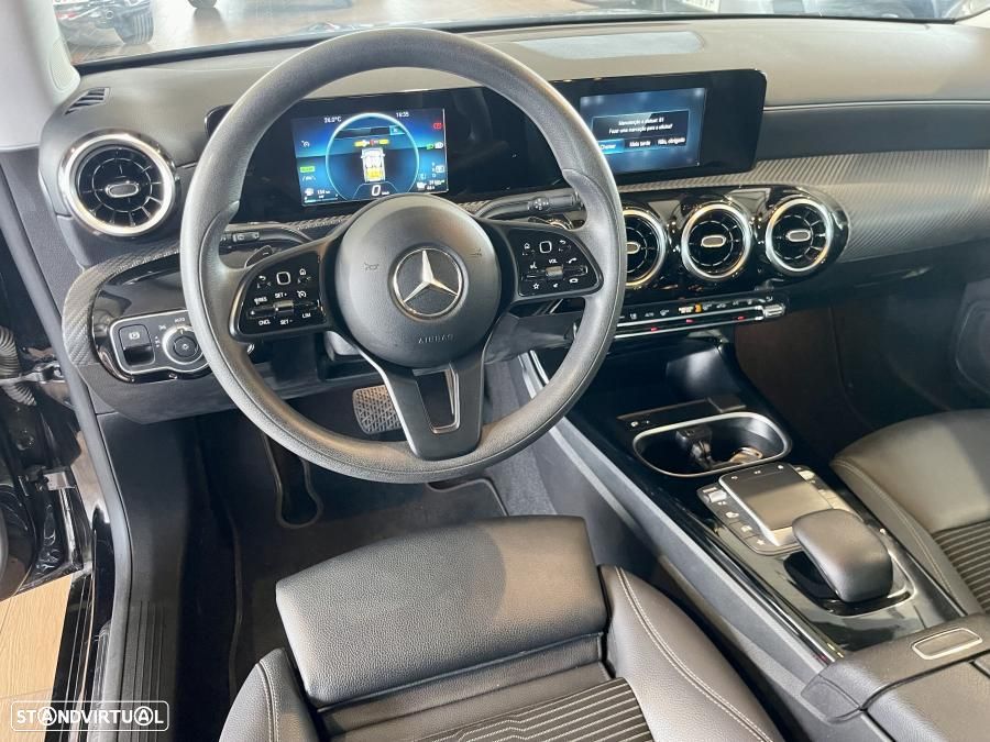 Mercedes-Benz CLA 250 e Shooting Brake Progressive - 13