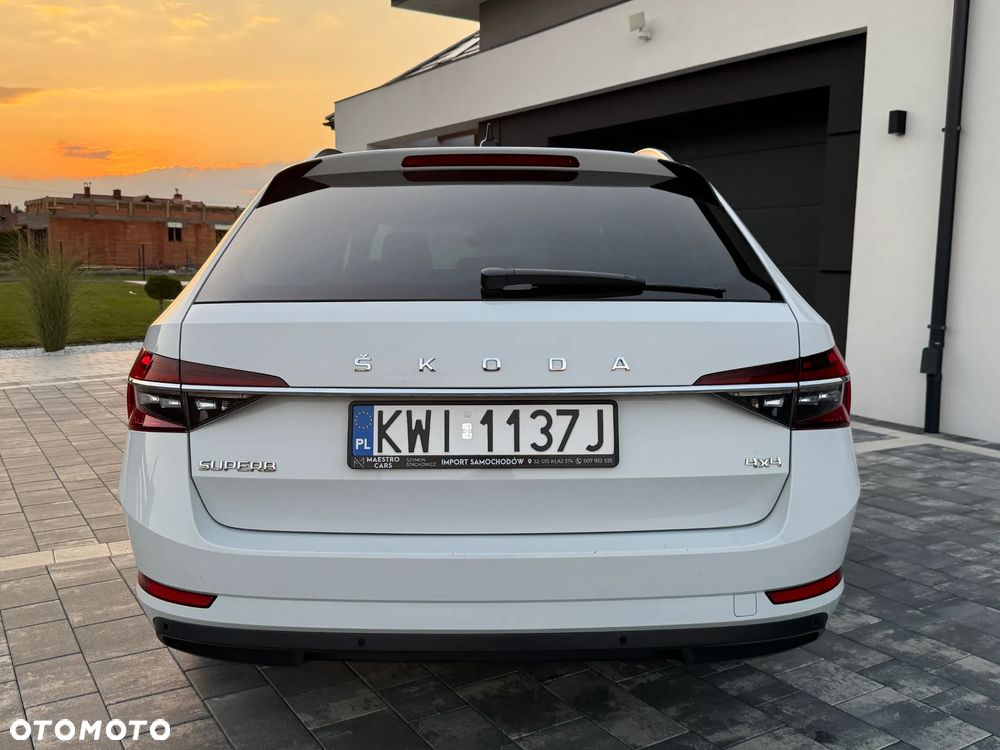 Skoda Superb 2.0 TDI 4x4 Style DSG - 8