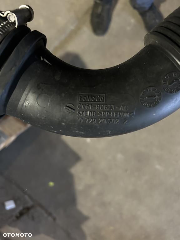 Przewód powietrza FORD Grand C-MAX 1.0 ECOBOOST CV61-9C623-AC - 2