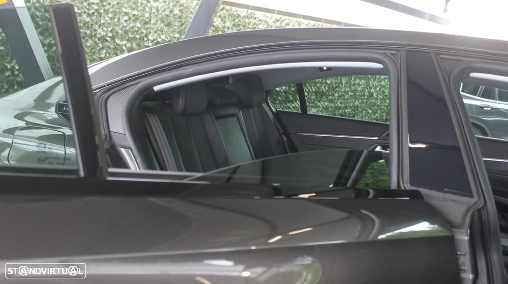 Peugeot 508 1.6 Hybrid Allure Pack e-EAT8 - 34
