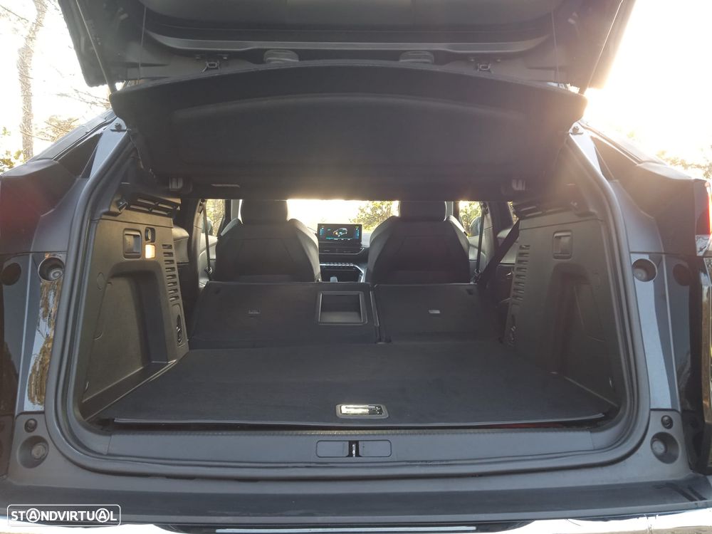 Peugeot 3008 1.6 Hybrid Allure Pack e-EAT8 - 44