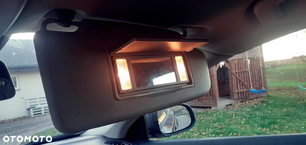 Volvo V40 D2 Momentum - 38