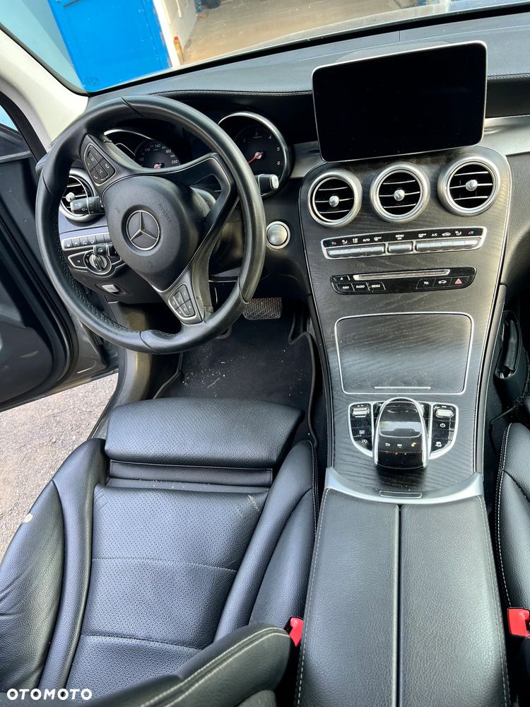 Mercedes-Benz GLC - 9