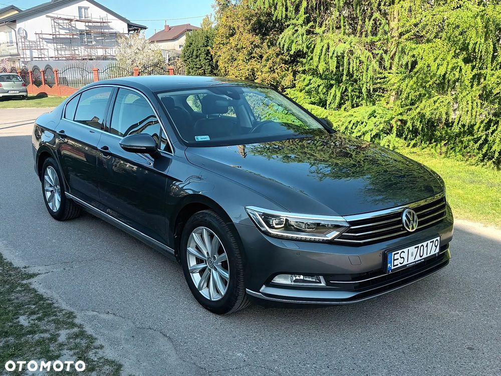 Volkswagen Passat 1.8 TSI BMT Highline - 1
