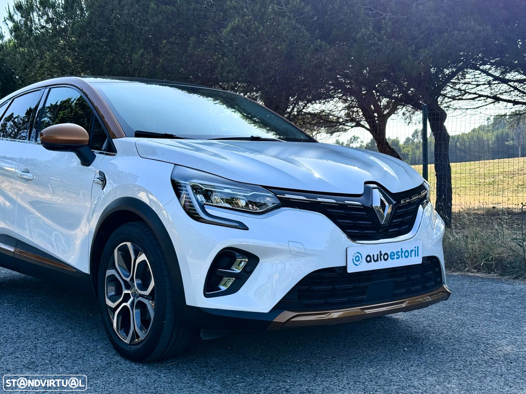 Renault Captur 1.3 TCe Exclusive EDC - 16